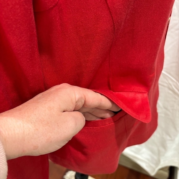 CABi Valentine Red Linen Blend Jacket, Style 5472, Size Medium - Picture 3 of 11